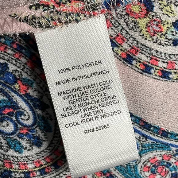 Express Womens Portofino Shirt Top Paisley Print Pink Button Up Down Floral sz S - Picture 9 of 10